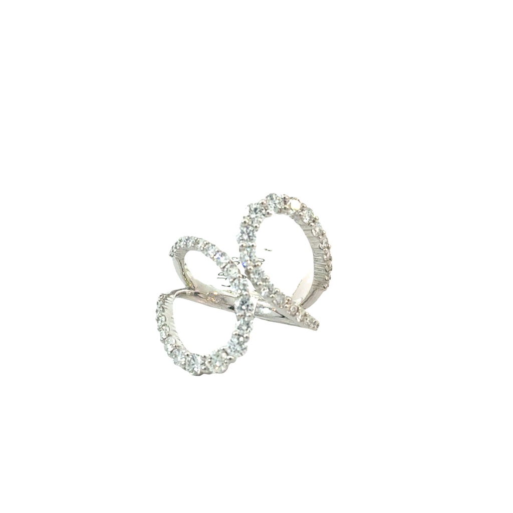 18Kt White Gold Ring With (43) Round Diamonds Weighing 2.30cttw