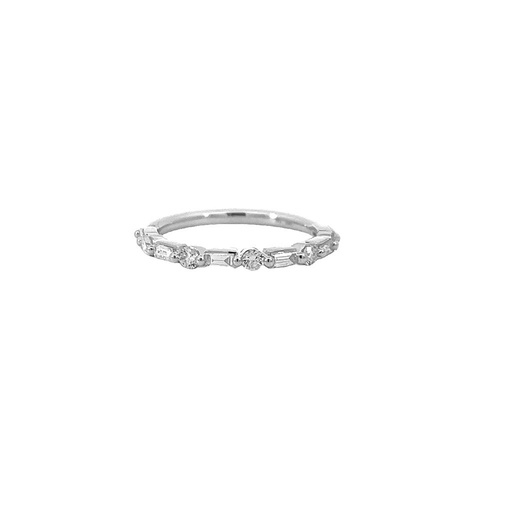 [W901002] 14Kt White Gold Eternity Band With (9) Baguette And (9) Round Diamonds Weighing 0.90cttw